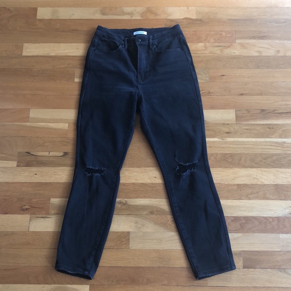 Good Curve Black 090 Skinny Crop Jean - Picture 3 of 4